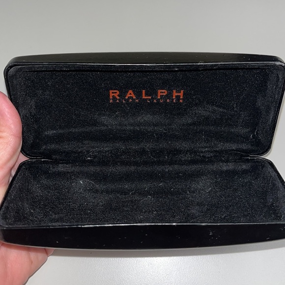 Ralph Lauren eyewear hard black case. Size medium - Picture 7 of 7